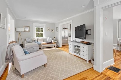 257 Hersey St, Hingham MA 02043-4605 exterior