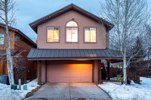 1110 Sta Loop Rd, Park City UT 84098-5425 exterior