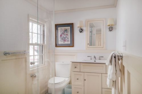 7 Monadnock Rd, Arlington MA 02476-8026 exterior