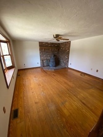 247 Providence St, Worcester, MA 01607-1109