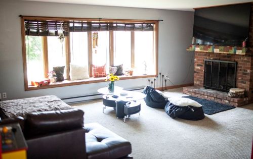 1764 Pleasant St, Royalston MA  01331-3231 exterior