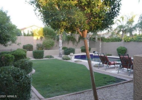 20911 39th Pl, Phoenix AZ  85050-4855 exterior