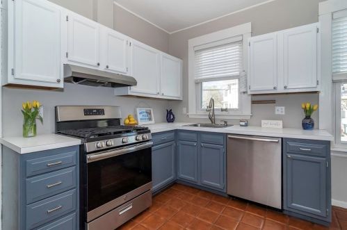 36 Charles St, Newton, MA 02461-1613