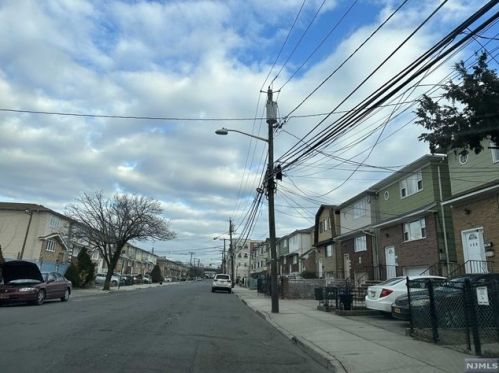 220 Bergen St, East Newark NJ  07029-2112 exterior