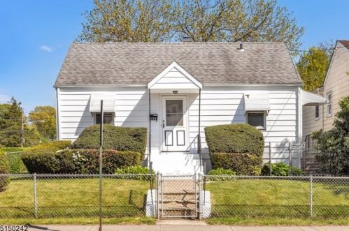 154 Passaic Ave, Belleville NJ  07109-1958 exterior