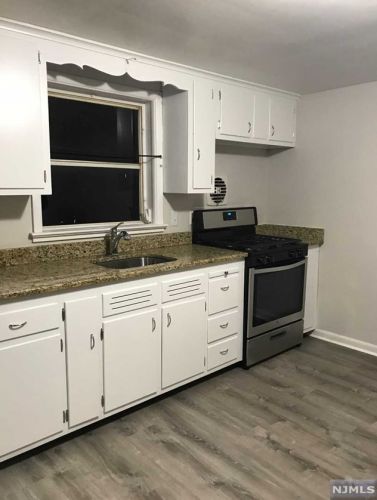 59 Magnolia Ave, Kearny NJ  07032-1716 exterior