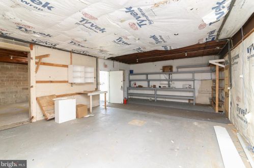 665 Broad St, West Deptford NJ 08096-1055 exterior