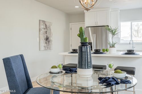 1626 Adams St, Phoenix AZ  85007-2606 exterior