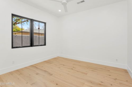 222 Belmont Ave, Phoenix AZ  85021-7229 exterior