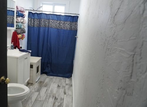 192 Barnaby St, Fall River MA 02720-3556 exterior