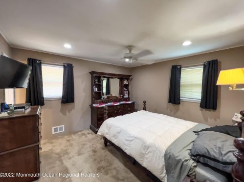 44 Citadel Dr, Jackson Twp NJ 08527-1843 exterior