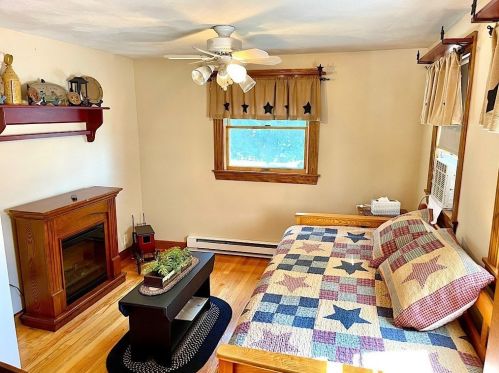 2 Weybossett St, Methuen MA exterior