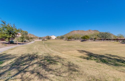 26518 51st Dr, Phoenix AZ  85083-1274 exterior