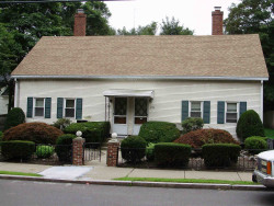 232 Elliot St, Newton, MA 02464-1202