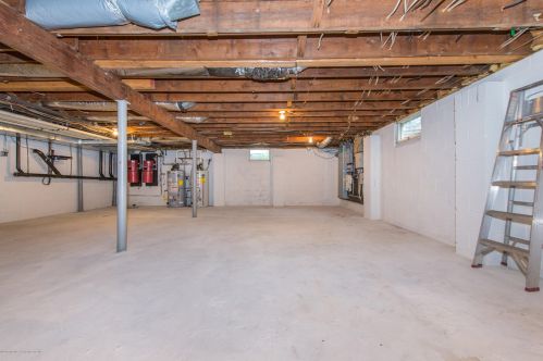 125 Bridges Rd, Little Silver NJ 07739-1634 exterior