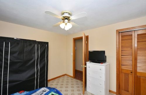 98 Kenberma Rd, Worcester MA 01604-5308 exterior