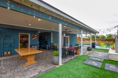 2126 Cambridge Ave, Phoenix AZ 85007-1111 exterior