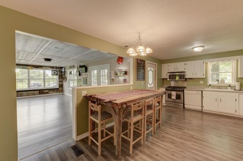 6012 109th Ave, Crown Point IN  46307-3613 exterior