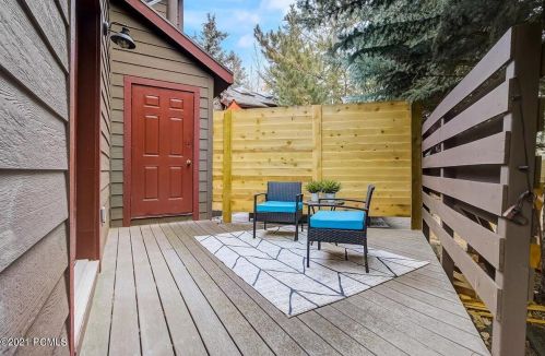 1492 Mdw Loop Rd, Park City UT 84098-5941 exterior