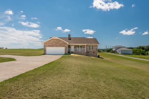 232 Christianburg Rd, Sweetwater TN  37874-6296 exterior