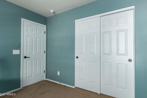 1759 Desperado Way, Phoenix AZ 85085-6327 exterior