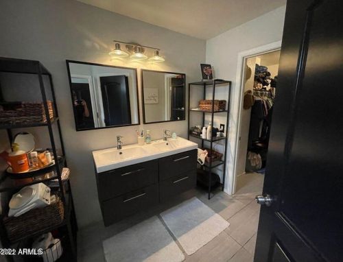 21816 40 Pl, Phoenix AZ 85050-7226 exterior