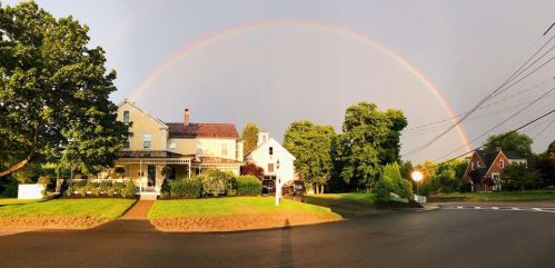 118 Messinger St, Canton MA 02021-3947 exterior