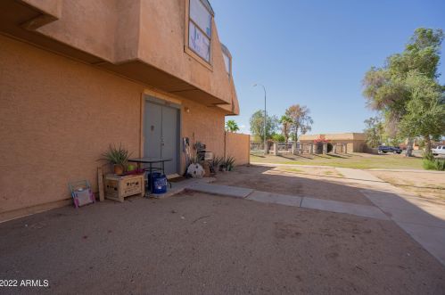 4044 44th Way, Phoenix, AZ 85040-2054