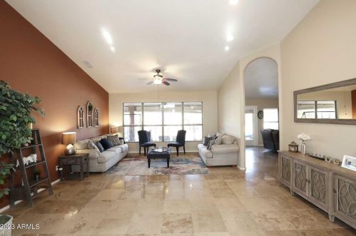 26228 43rd Pl, Phoenix AZ  85050-8933 exterior