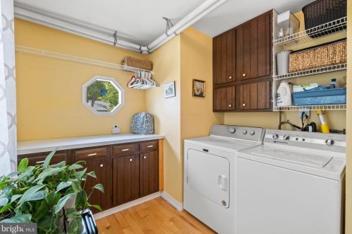 12 Beech Pl, West Deptford NJ 08096-3312 exterior