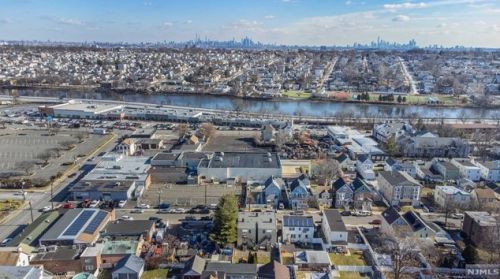 237 Stephens St, Belleville NJ 07109-3140 exterior