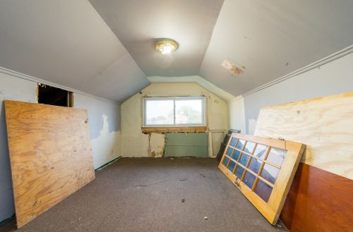 2447 Oak Park Ave, Forest View IL 60402-2530 exterior