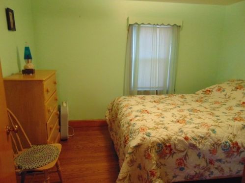 35 Hillsboro St, Quincy MA 02169-8914 exterior