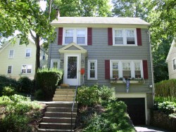 458 Albemarle Rd, Newton, MA 02460-1361
