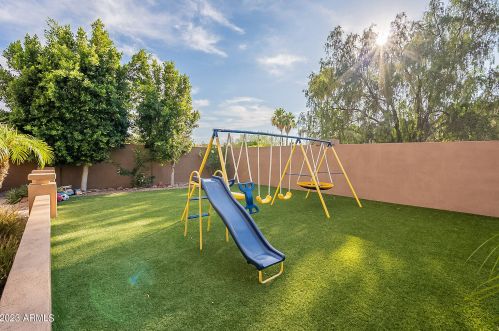 1368 Desert Flower Ln, Phoenix AZ  85048-5928 exterior