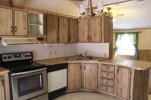 25 Carol Cir, Royalston, MA 01331-6904