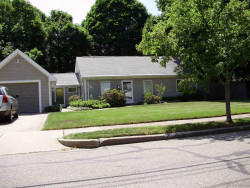 118 Mccarthy Rd, Newton, MA 02459-3613