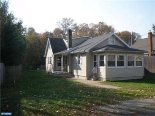 1 Michigan Rd, Pennsville, NJ 08070-3510