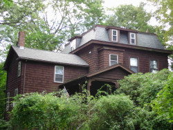 11 Fern St, Newton, MA 02466-2206