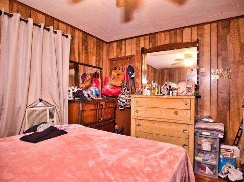 24 Adams St, New Bedford MA 02746-1333 exterior