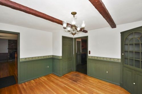 9 Knollwood Rd, Worcester MA 01612-1326 exterior