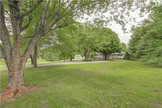 7101 Old Clarksville Pike, Joelton TN  37080-9411 exterior