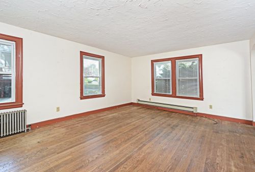 282 June St, Worcester MA 01602-3257 exterior