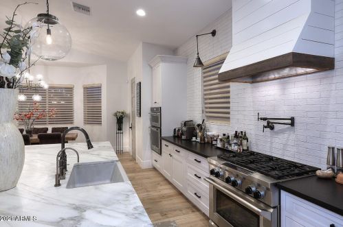 4535 39 St, Phoenix AZ 85008-3018 exterior