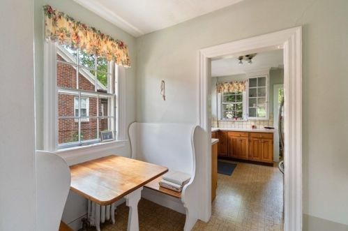 119 Washington St, Newton MA 02458-2250 exterior