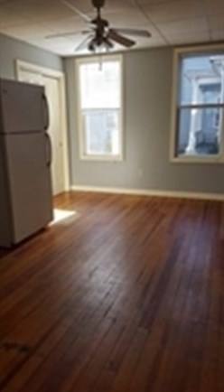 133 Rdg St, Fall River MA 02721-1801 exterior