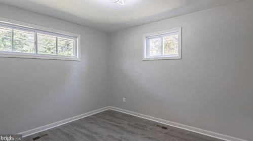 1485 Delsea Dr, West Deptford NJ  08096-4145 exterior