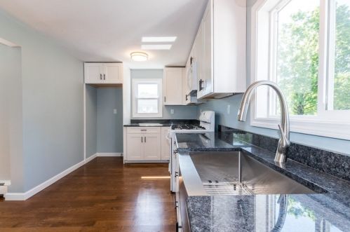 54 Aldrich Rd, East Bridgewater MA 02324-1331 exterior