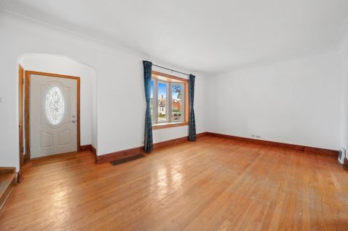 3835 Oak Park Ave, Forest View, IL 60402-3959