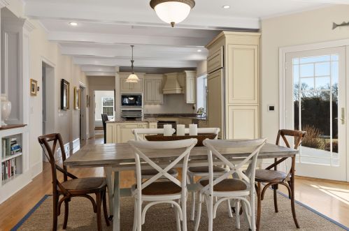 230 Skyline Dr, Chatham MA 02633-1720 exterior